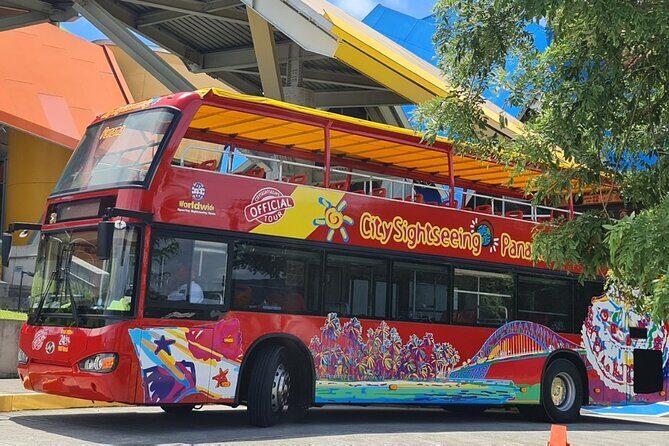 Get to know the city aboard CitySightseeing Panama - Key Points