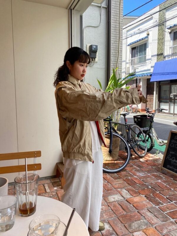 Get your photos instantly! Smartphone Photography Experience (Osaka) - Choosing your Osaka backdrop together