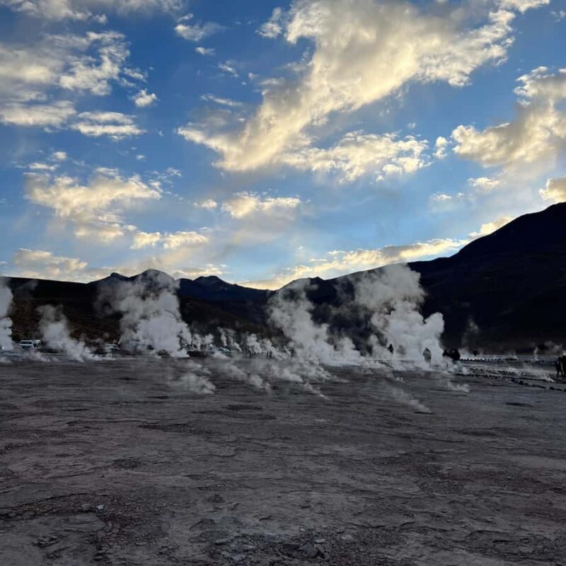Geysers del Tatio: Sunrise and breakfast in Atacama - A Detailed Look at the Geysers del Tatio Tour