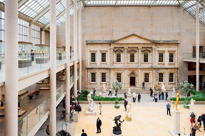 Ghost Stories: A Mysterious, Macabre Tour in the Metropolitan Museum - Ghost Stories: A Mysterious, Macabre Tour in the Metropolitan Museum of Art