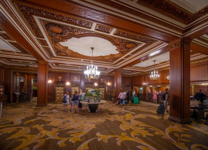 Ghost stories of Boston Night Private Tour - Key Points