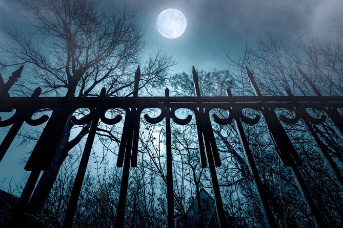 Ghost stories of Boston Night Tour - Ghost Stories of Boston Night Tour: An Authentic Haunted Journey