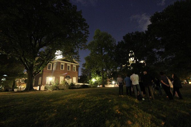 Ghost Tour of Philadelphia by Candlelight - Key Points