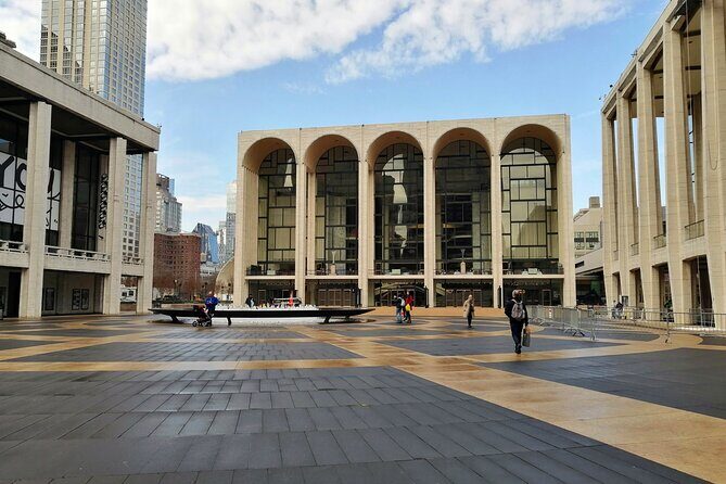 Ghostbusters Movie Locations Private Tour in New York - The Sum Up