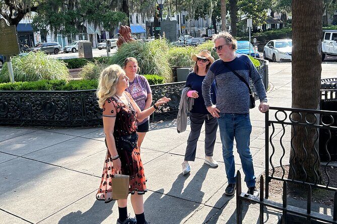 Ghosts and Toasts Haunted Non Alcoholic Pub Crawl - Who Should Consider This Tour?