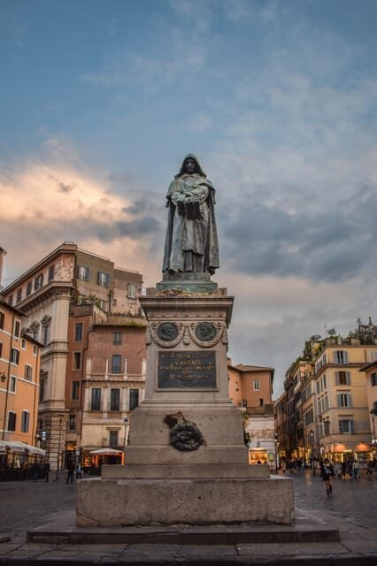 Ghosts, Legends & Mysteries of Rome Tip-Based Walking Tour - Who Should Take This Tour?