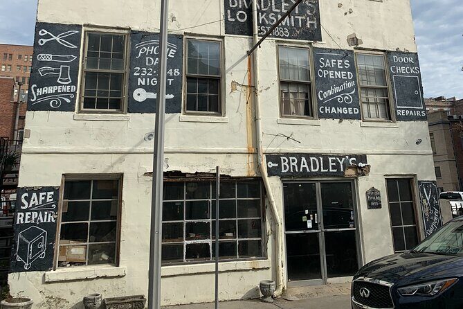 Ghosts of Savannah Self-Guided Haunted Audio Tour App/EMF Reader - In-Depth Review of the Ghosts of Savannah Tour