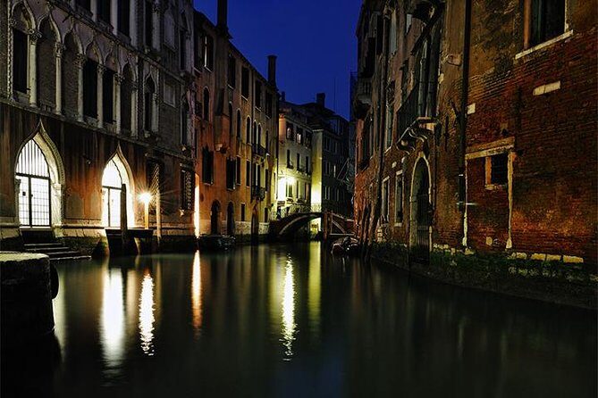 Ghosts of Venice - Discovering the Unknown - A Detailed Look at the Tour Experience