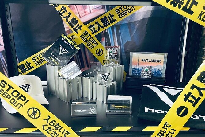 Giant Robot Boarding and Piloting Experience in Tokyo - Who Will Love This?