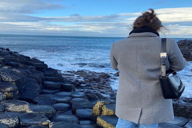 Giant's Causeway and Belfast City Murals Tour inc Game of Thrones Dark Hedges - Whiskey and the Bushmills Distillery