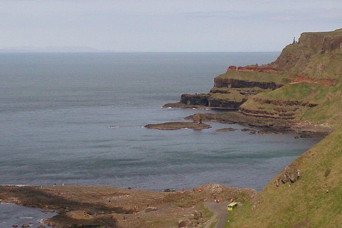 Giants Causeway and Belfast Private Tour from Dublin - An In-Depth Look at the Giants Causeway and Belfast Private Tour