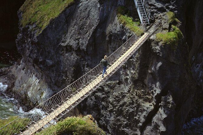 Giant's Causeway Full Day Tour from Belfast - Key Points