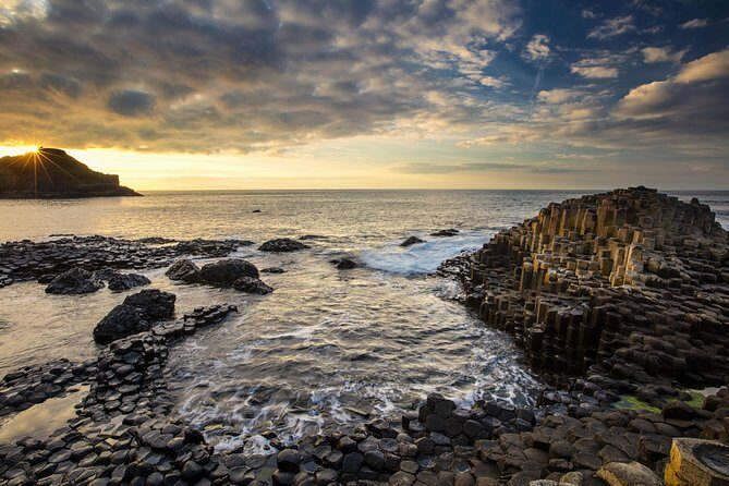 Giant's Causeway with the Titanic Exhibition and the best of Northern Ireland - FAQ