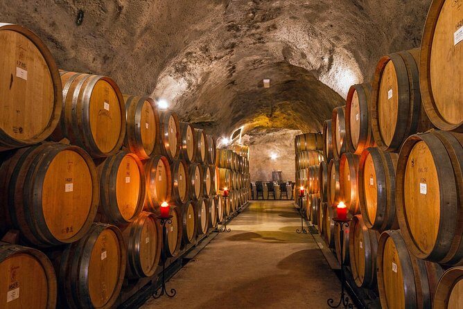 Gibbston Valley Wines - Cave Tour - Gibbston Valley Wines - Cave Tour