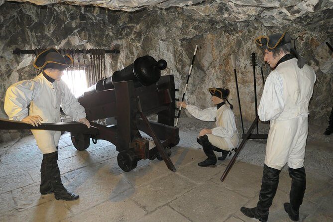 Gibraltar Sightseeing: Classic Rock Tour (Private) - Key Points