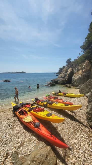 Giens and the presque-île in sea kayak with a guide - Who Will Love This?