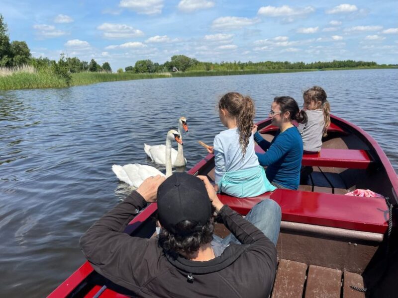 Giethoorm & Exploring the North of The Netherlands Tour - Exploring Holland’s Fairy-Tale Villages: A Detailed Review