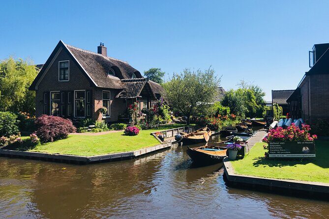 Giethoorn, Afsluitdijk, Zaanse Schans Day Tour Incl Hotel Pick Up - An In-Depth Look at the Tour Experience