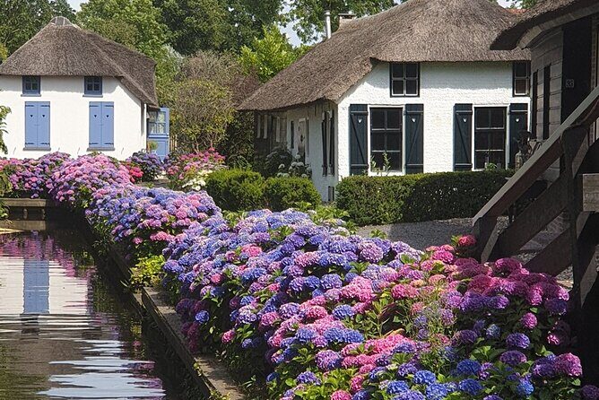 Giethoorn and Zaanse Schans Day Tour with Small Boat Ride - FAQ