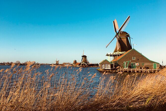 Giethoorn, Fish village , Zaanse Schans Tour incl Hotel pick up - What the Tour Means for You