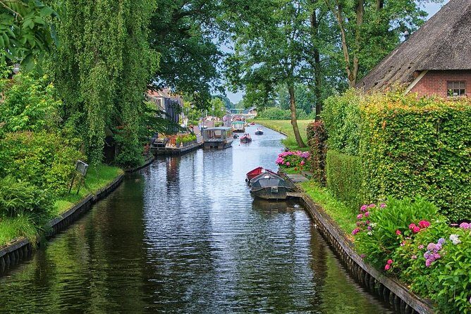 Giethoorn Private Tour, Canal Cruise and Windmills from Amsterdam - Transportation and Practicalities