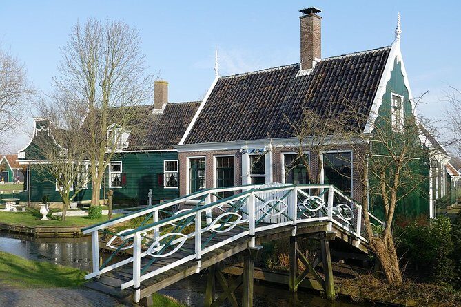 Giethoorn Private Tour, Canal Cruise and Windmills from Amsterdam - Who Will Love This Experience?