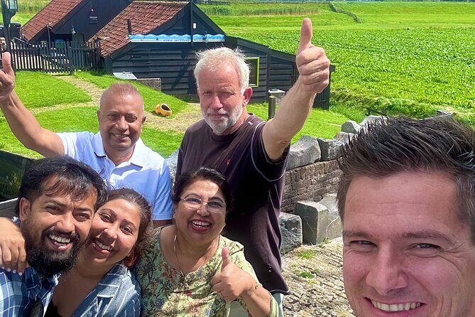 Giethoorn Roundtrip Transport with Optional Guided Canal Cruise - In-Depth Review of the Giethoorn Day Trip
