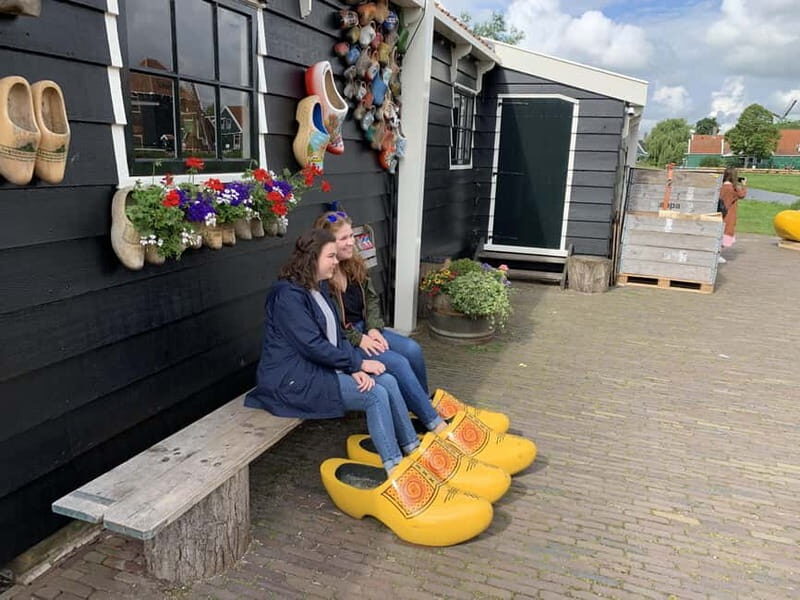 Giethoorn & Windmill Country  A Journey Through Old Holland - Who Will Love This Tour?