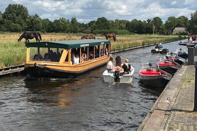 Giethoorn, Zaanse Schans Windmills Guided Day Trip from Amsterdam - FAQ