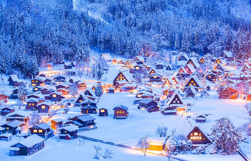 Gifu: Hida Takayama & Shirakawa-go Gassho Village One Day Tour - Small Group (Departing from Nagoya, Optional Hotel Pickup) - Is the small-group format worth it?