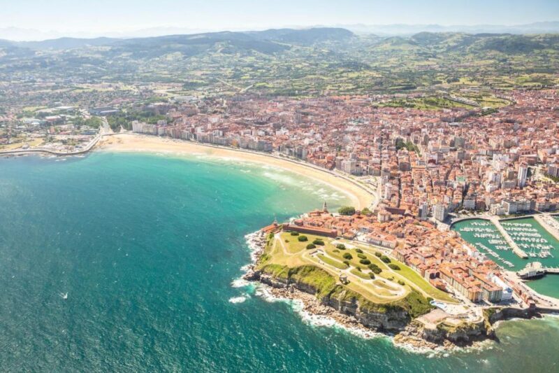 Gijón : Walking Tour of the Historic Center - A Deep Dive into the Gijón Walking Tour