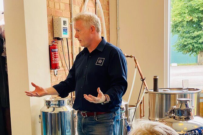 Gin Distillery Experience with Sky Wave Gin - Exploring the Sky Wave Gin Distillery Experience