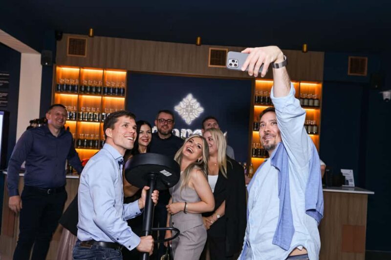 Gin Tasting Experience at Ginnery Gin Bar in Warsaw - Gin Tasting Experience at Ginnery Gin Bar in Warsaw