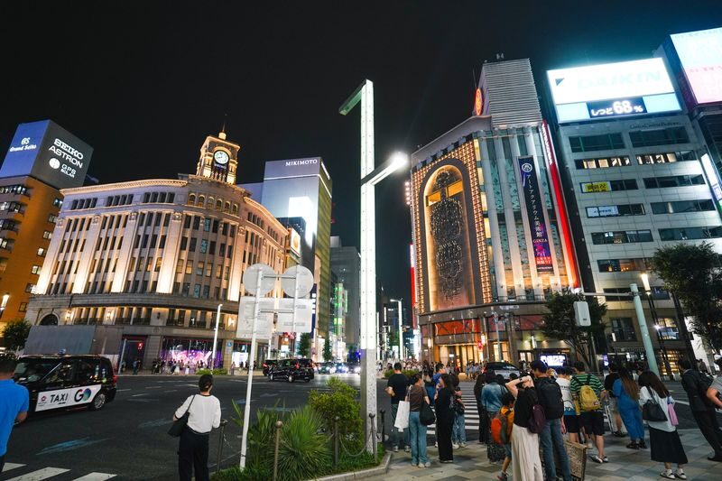 Ginza VIP A5 Rank Wagyu Tour: All-You-Can-Eat Wagyu & Sake Tasting - What the $176.59 price buys