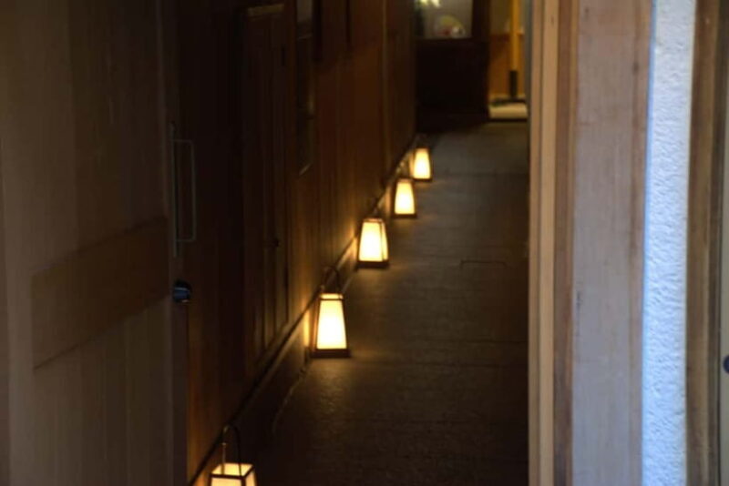 Gion Night Walk:Discover Geisha Culture in Kyoto - Discover Kyoto’s Gion at Night with a Local Guide