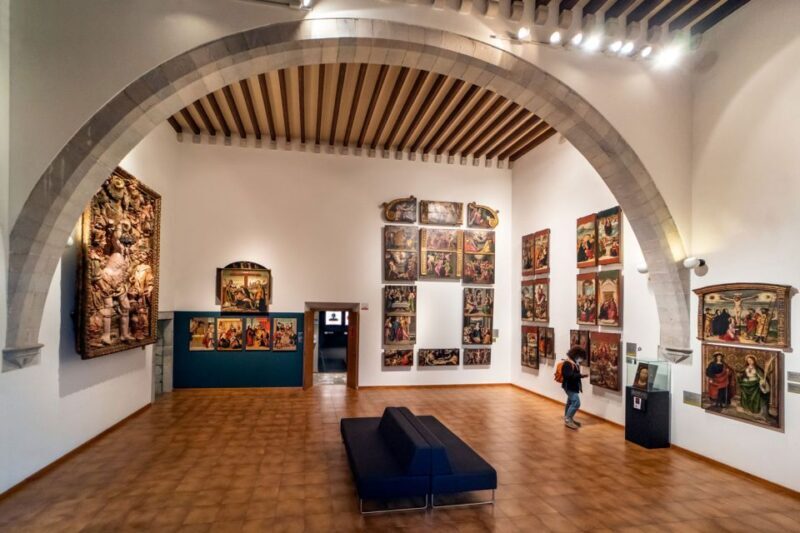 Girona Art Museum: Skip-the-Line Entry Ticket & Audio Guide - The Itinerary: A Walk Through Catalan Art