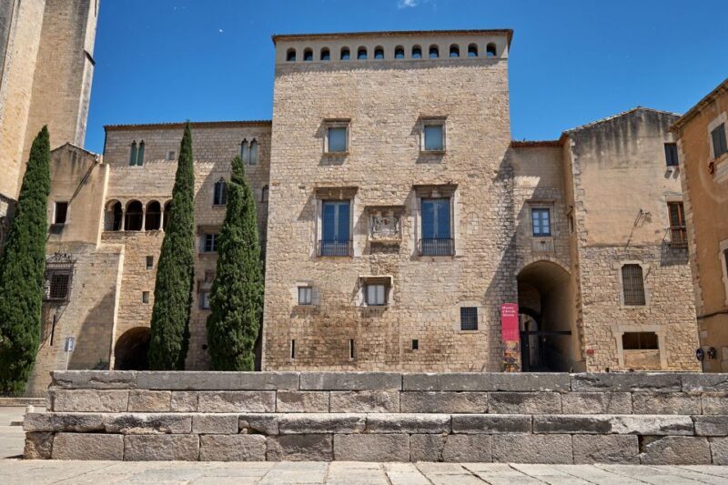 Girona Art Museum: Skip-the-Line Entry Ticket & Audio Guide - Who Will Love This Tour?