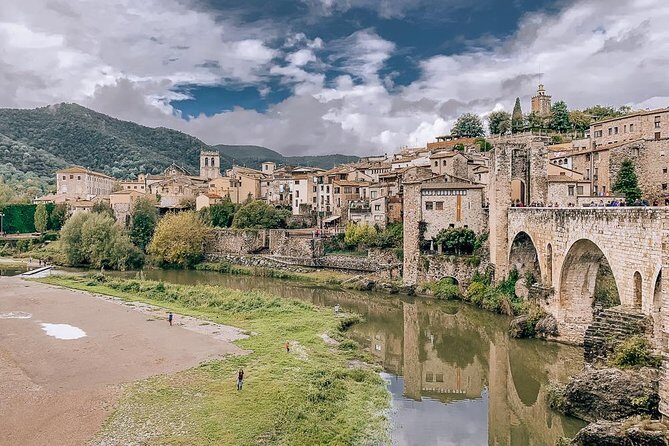 Girona Exclusive Walking Tour : Guided Tour with Small Group (3 Hours) - An In-Depth Look at the Girona Walking Tour
