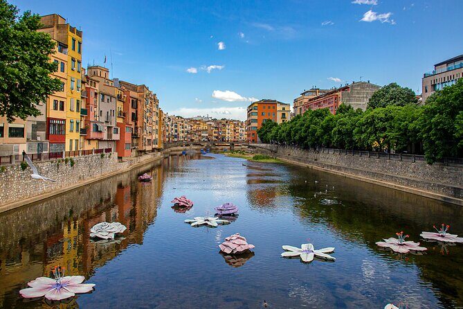 Girona, Figueres, Dalí Museum and Cadaqués Tour from Barcelona - Frequently Asked Questions