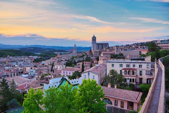 Girona History, Legends, and Food Walking Tour with food tasting - A Deep Dive into the Girona Walking Tour