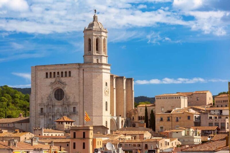 Girona: Private 2-Hour Intro Walk with Local Guide - Girona: Private 2-Hour Intro Walk with Local Guide