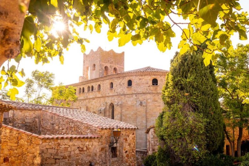 Girona: Private 2-Hour Intro Walk with Local Guide - Who Is This Tour Best Suited For?
