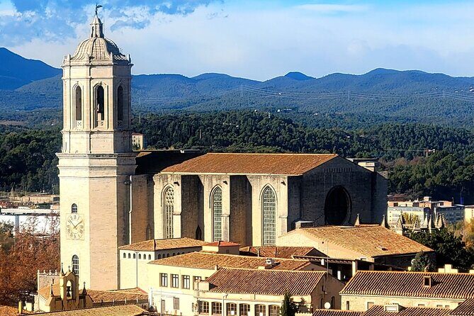 Girona - Private Historic Walking Tour - Exploring Girona’s Historic Core
