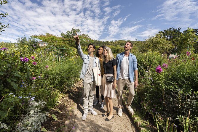 Giverny and Versailles Small Group Day Trip from Paris with Lunch - The Ultimate Full-Day Art and Royalty Tour
