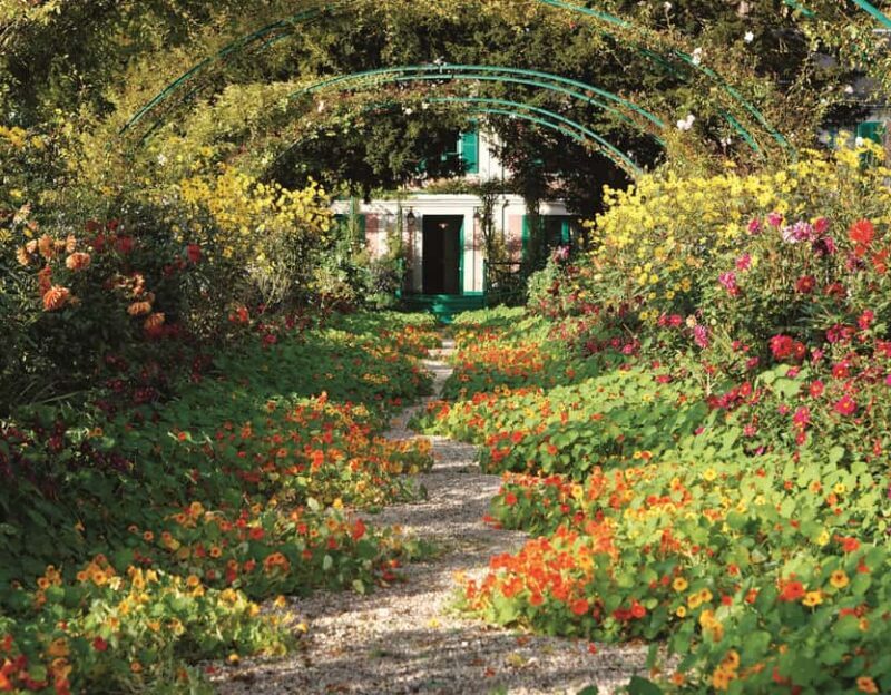Giverny Monet Half Day Guided Trip From Paris with Transport - In-Depth Look at the Itinerary
