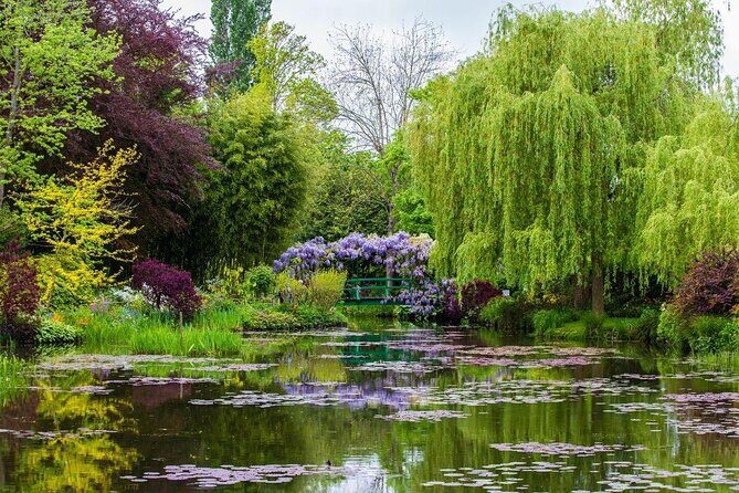 Giverny Monet House and Gardens Skip the line Walking tour - Giverny Monet House and Gardens Skip the Line Walking Tour: A Detailed Review