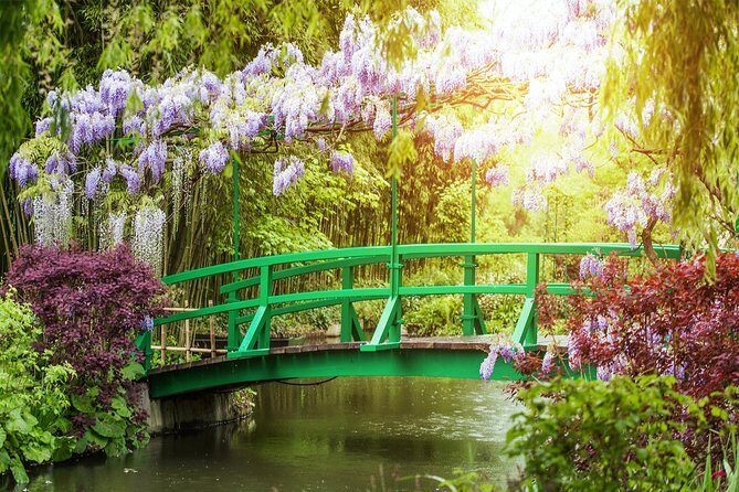 Giverny Monet's Garden & Auvers-sur-Oise with Van Gogh House Full Day From Paris - A Day of Art and Inspiration: Exploring Giverny and Auvers-sur-Oise from Paris