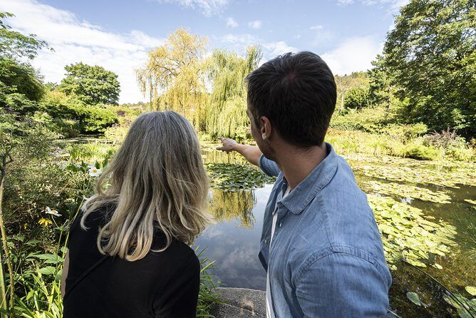 Giverny & Versailles Audio Guided Day Trip with Lunch from Paris - Who is This Tour Best For?