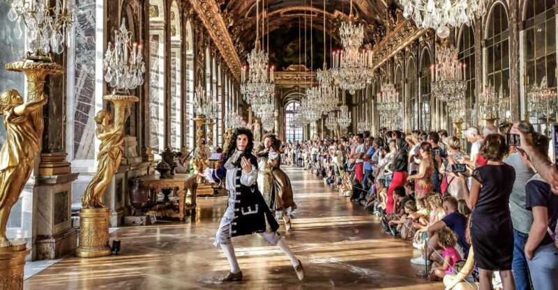 Giverny & Versailles Full-day Tour by Comfort Car - The Comfort of Private Transport and Organized Logistics