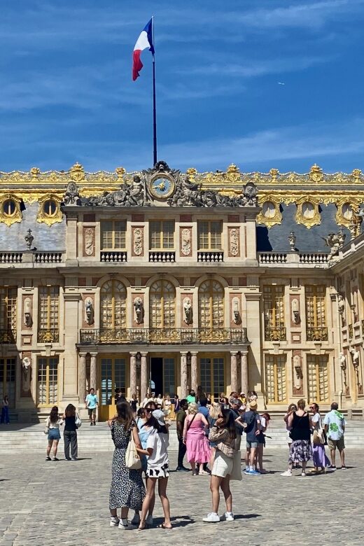 Giverny Versailles Trianon Small Group by Minivan from Paris - Key Points